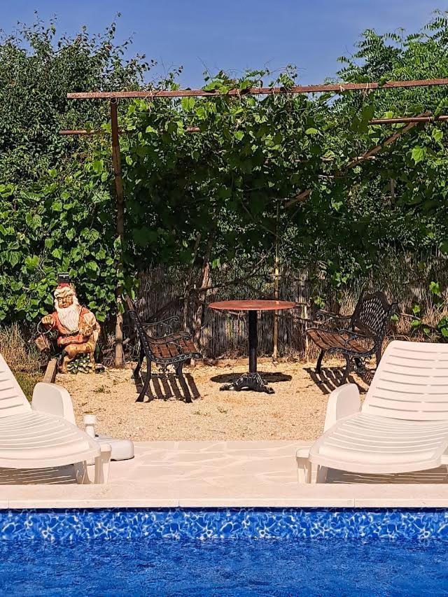 Apartman Aja Kaštelir Екстериор снимка